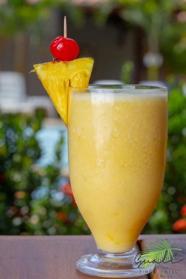 Finca Hotel Guali Santafe ซานตาเฟเดอันตีโอเกีย ภายนอก รูปภาพ